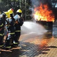 Curso prático de combate a incêndio